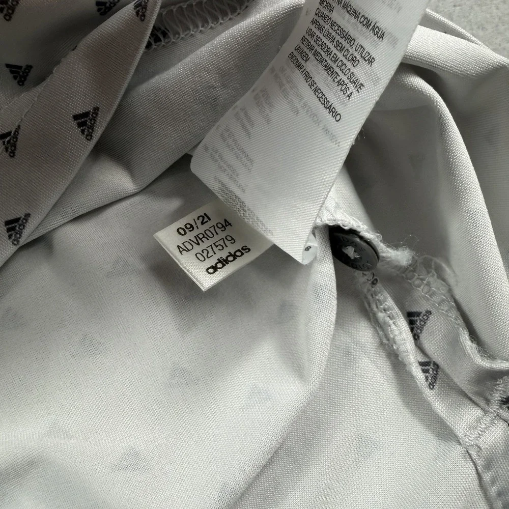 Adidas Golf Polo Shirt Mens Medium Dot Print Gray All Over Print Logo 3 Btn Plkt